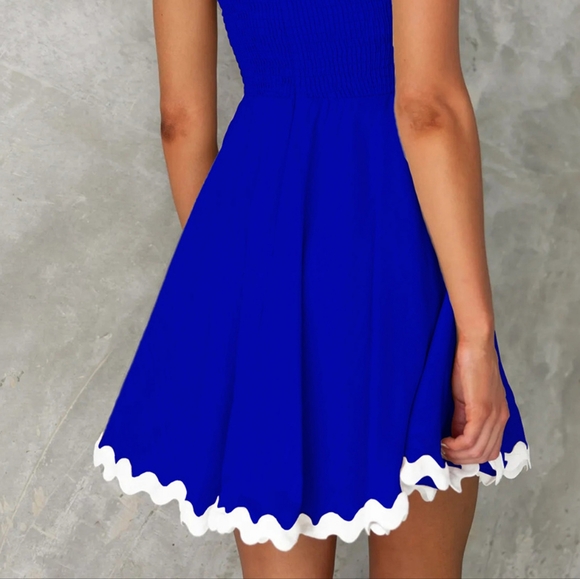 Contour Charm Square Neck Dress - Blue - Picture 6 of 8